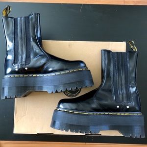 Dr. Martens 2976 Max Leather Platform Chelsea Boot